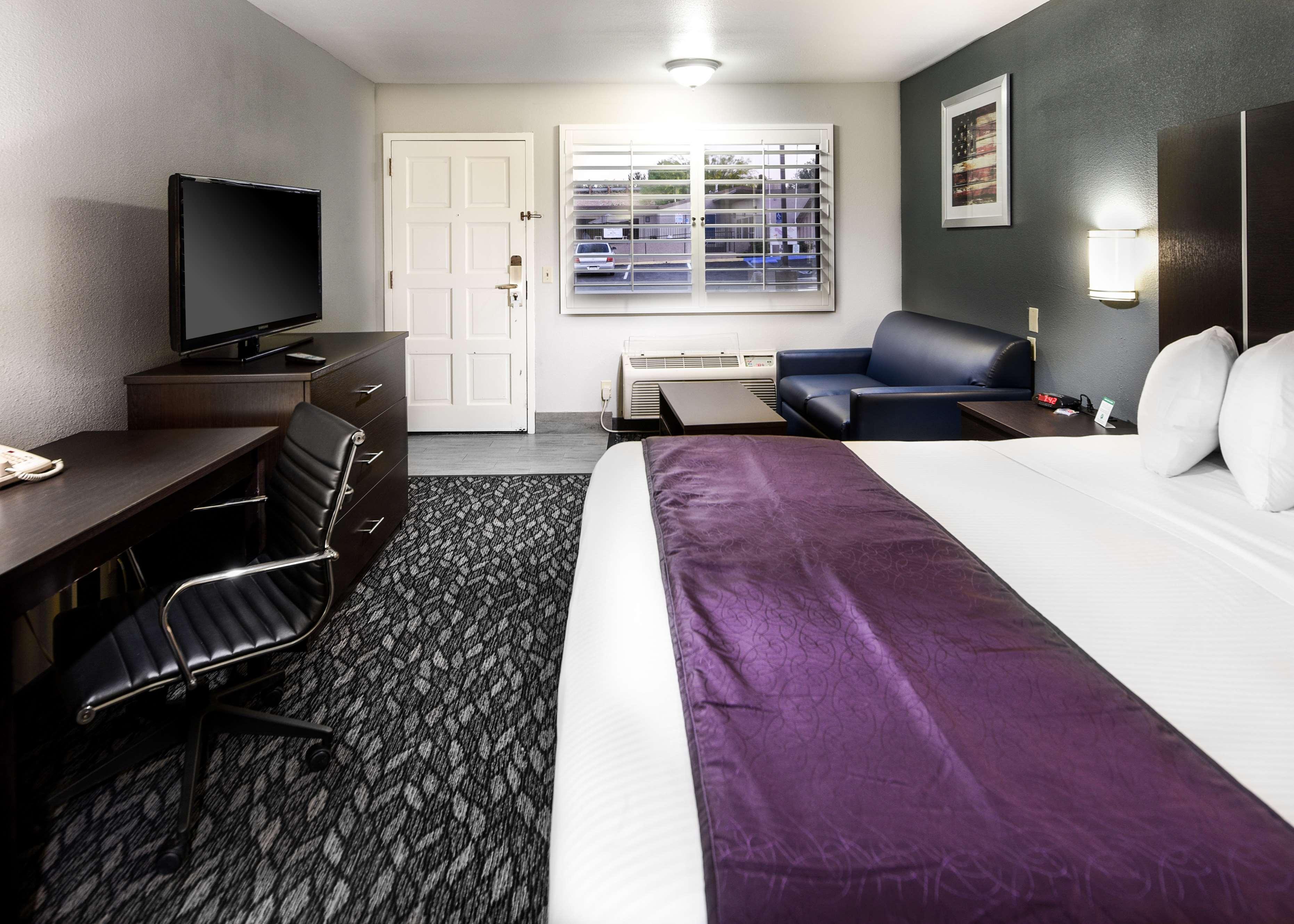 Best Western Desert Villa Inn Barstow Exteriör bild
