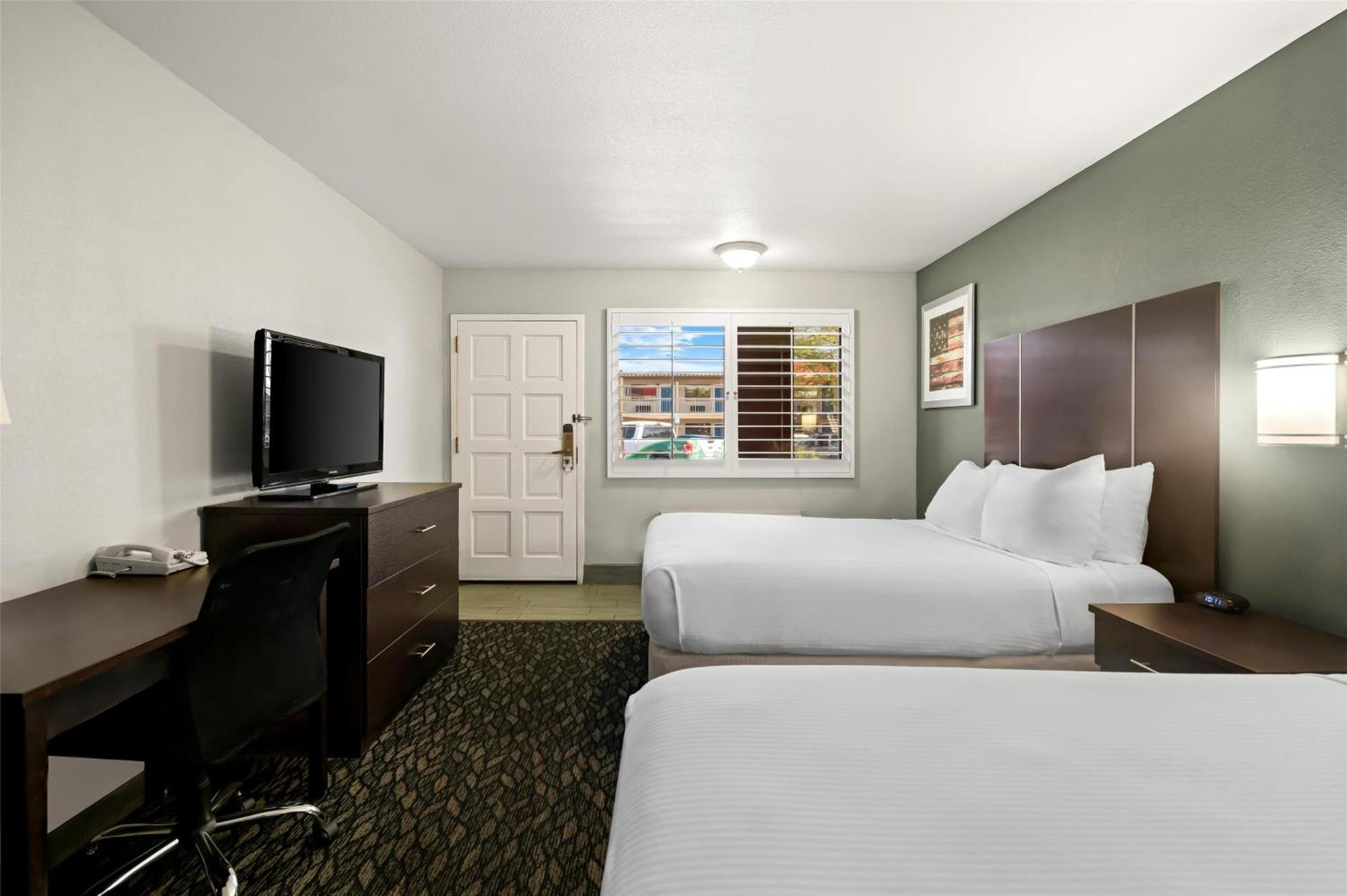 Best Western Desert Villa Inn Barstow Exteriör bild